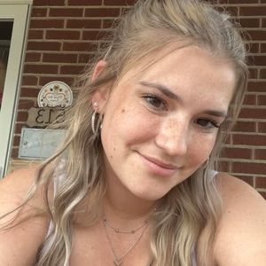 Meet your Posher, Kara